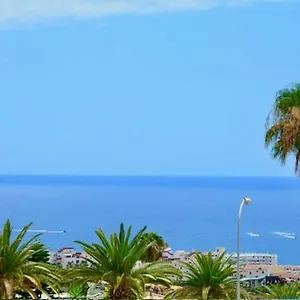https://marisol-beautiful-apartament-with-oceanview.adeje-hotels.com